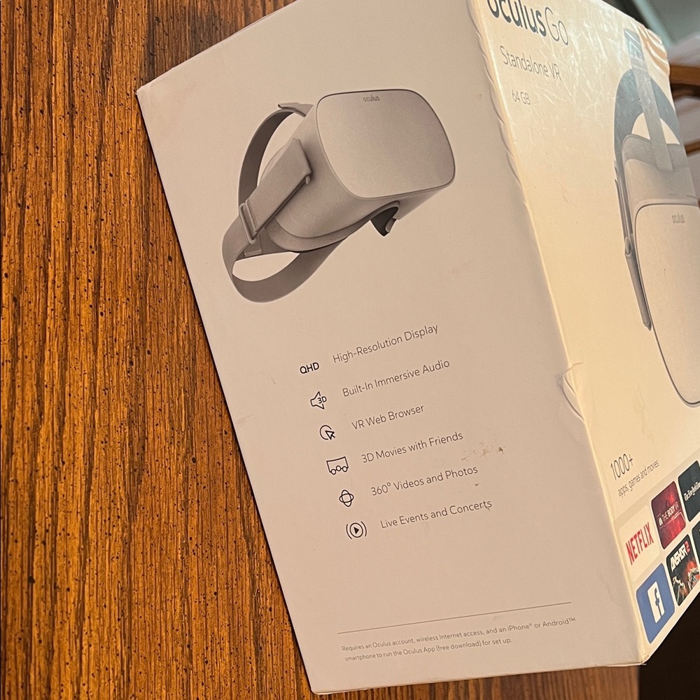 Oculus Go stand alone VR Headset 64 GB - Picture 8 of 10